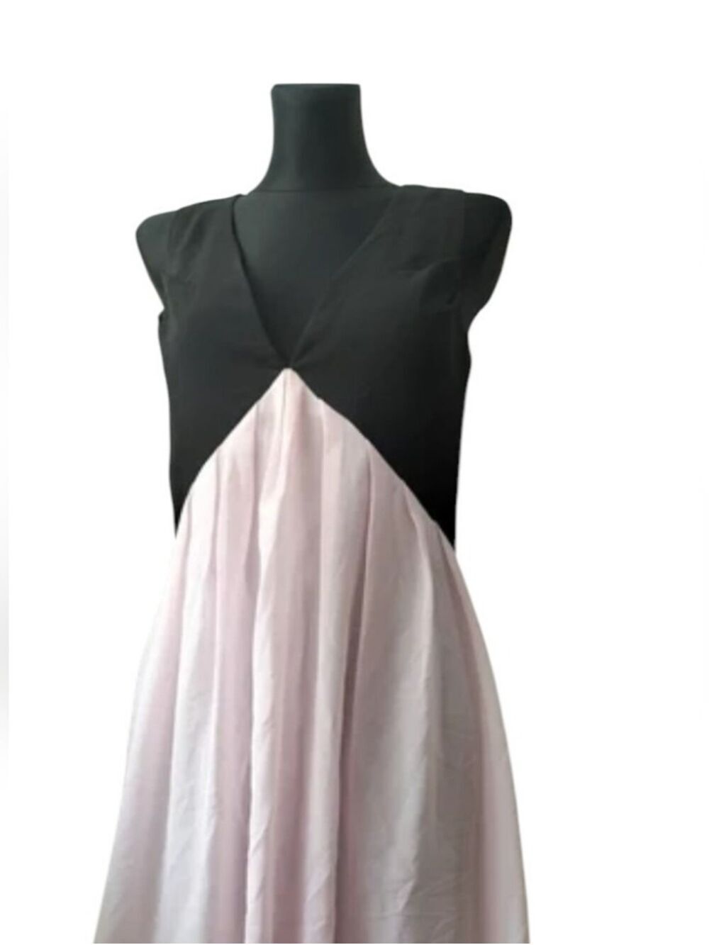Chic Black and Pink Sleeveless Dress.  Sheer Overlay. Pleated V Seam. NWT. Large